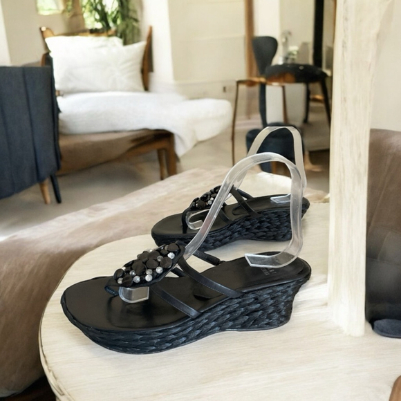 Stuart Weitzman black espadrille jewelled leather strappy sandal Size 7.5 - Picture 2 of 12
